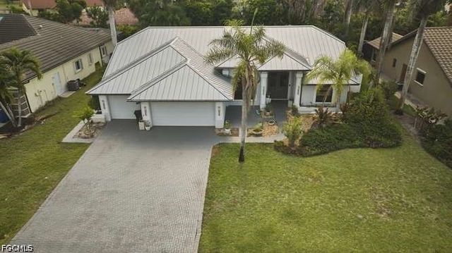 28505 Sombrero DR, Bonita Springs, FL 34135
