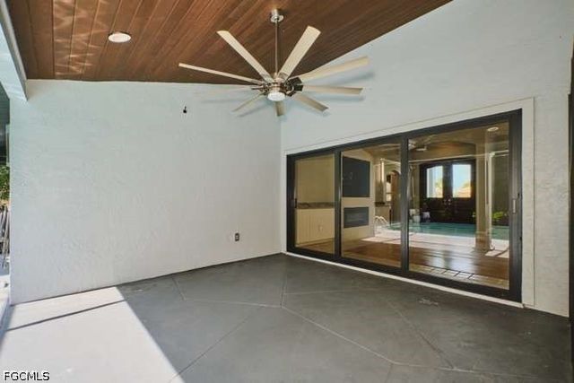 28505 Sombrero DR, Bonita Springs, FL 34135