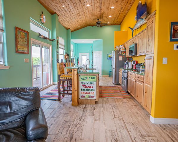 35107 Gulfview, Sargent, TX 77414