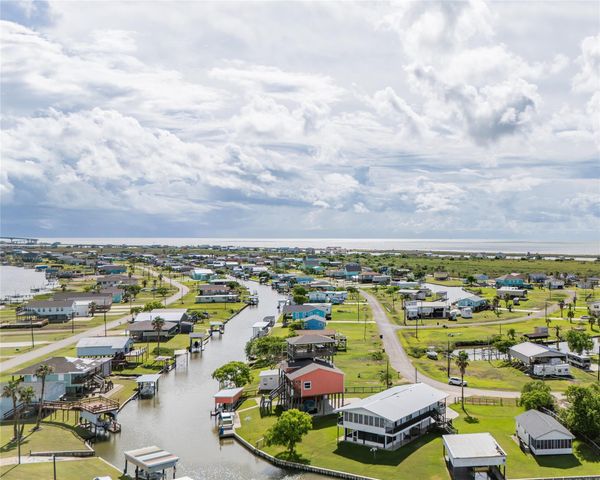 35107 Gulfview, Sargent, TX 77414