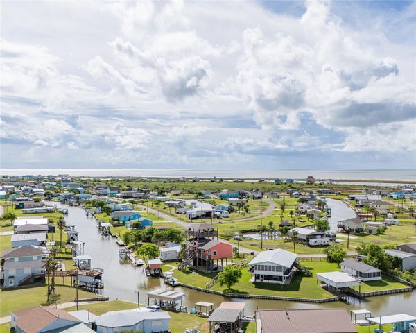 35107 Gulfview, Sargent, TX 77414