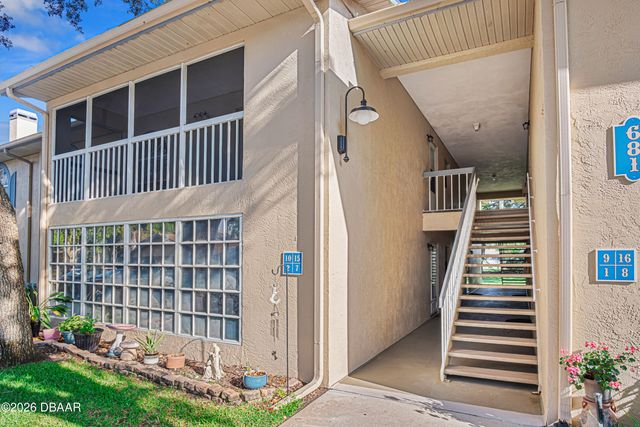 681 Wellington Station Blvd Apt 10, Ormond Beach, FL 32174