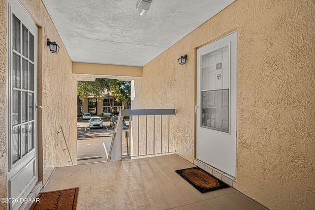 681 Wellington Station Blvd Apt 10, Ormond Beach, FL 32174