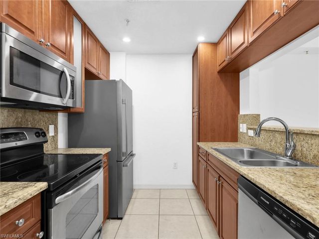 23501 Alamanda DR 102, Estero, FL 34135