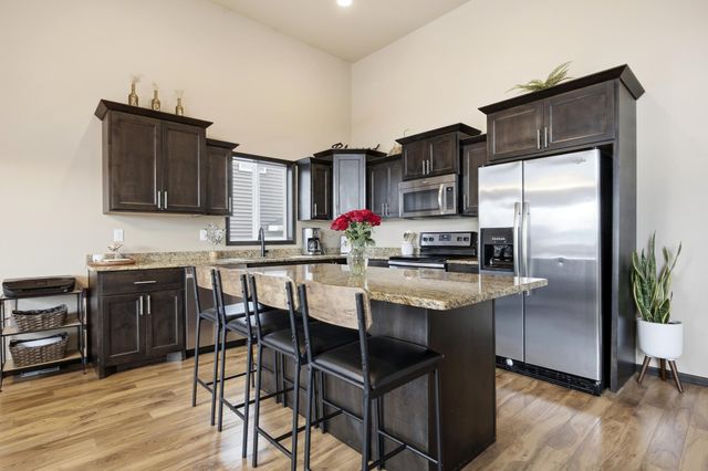 923 42nd Avenue W, West Fargo, ND 58078