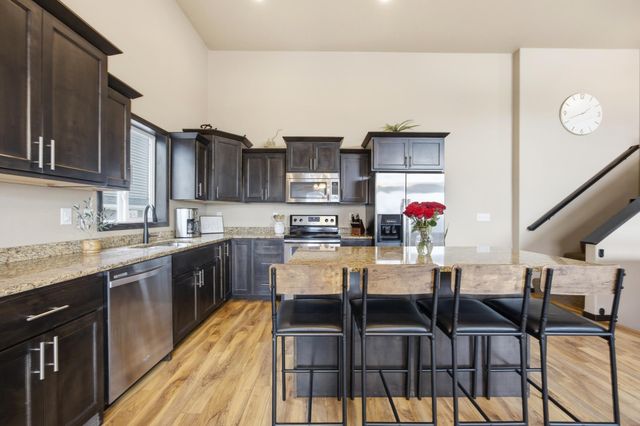 923 42nd Avenue W, West Fargo, ND 58078