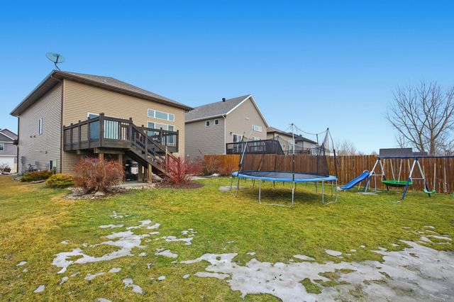 923 42nd Avenue W, West Fargo, ND 58078