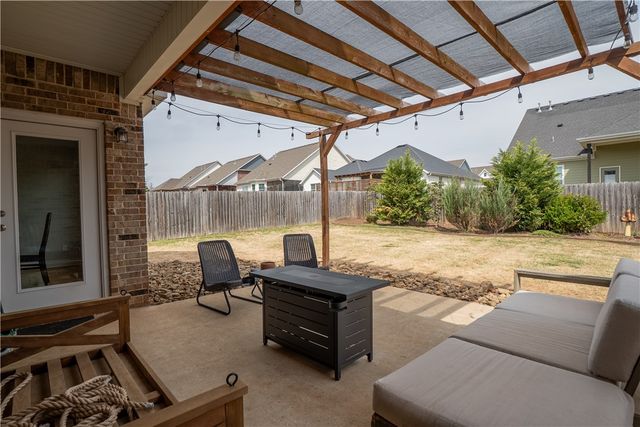 4710 W Canyon Run Drive, Fayetteville, AR 72704