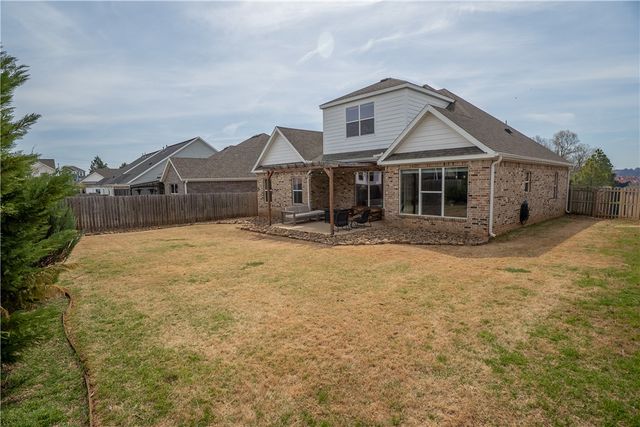 4710 W Canyon Run Drive, Fayetteville, AR 72704