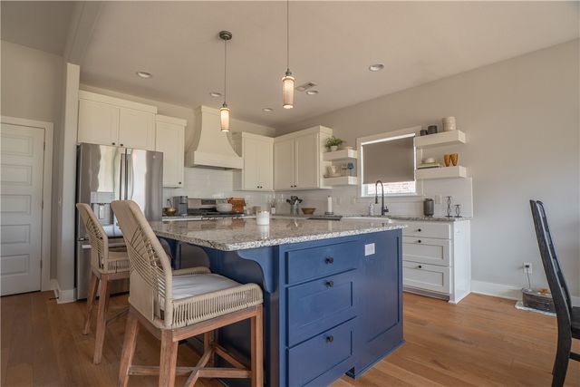 4710 W Canyon Run Drive, Fayetteville, AR 72704