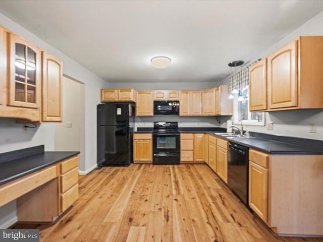 63 HACKBERRY CIR, Shepherdstown, WV 25443