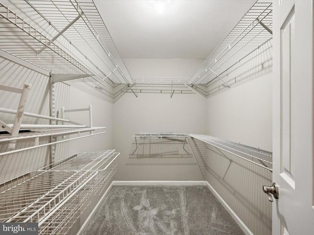 63 HACKBERRY CIR, Shepherdstown, WV 25443