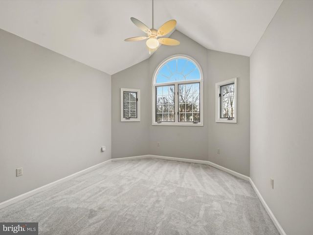 63 HACKBERRY CIR, Shepherdstown, WV 25443