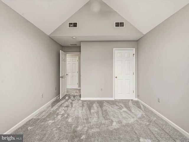 63 HACKBERRY CIR, Shepherdstown, WV 25443