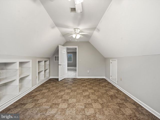 63 HACKBERRY CIR, Shepherdstown, WV 25443