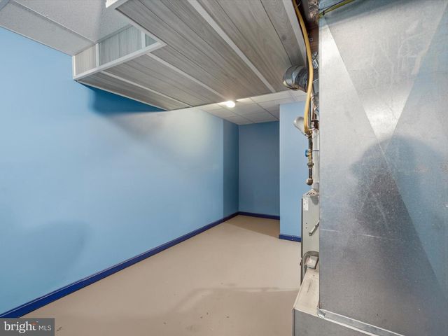 63 HACKBERRY CIR, Shepherdstown, WV 25443