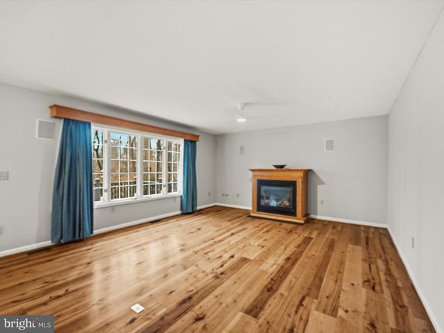 63 HACKBERRY CIR, Shepherdstown, WV 25443