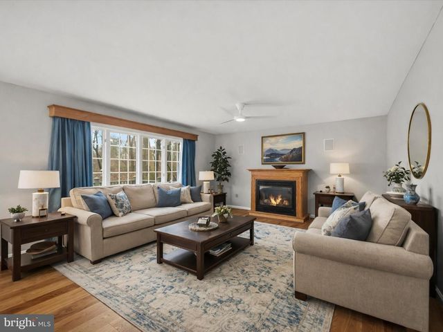 63 HACKBERRY CIR, Shepherdstown, WV 25443