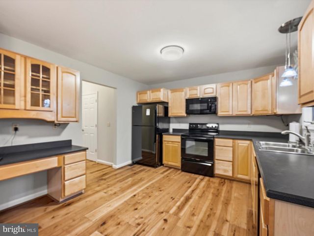 63 HACKBERRY CIR, Shepherdstown, WV 25443