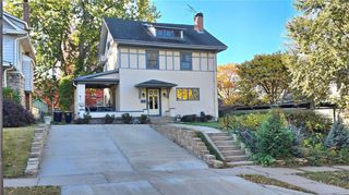 943 W 33rd Terrace, Kansas City, MO 64111