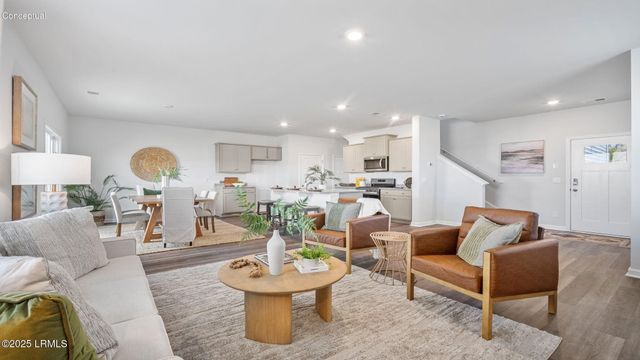 74 Bottom Board Court, Ridgeland, SC 29936