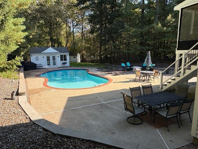 6 Cabral Drive, Middleton, MA 01949