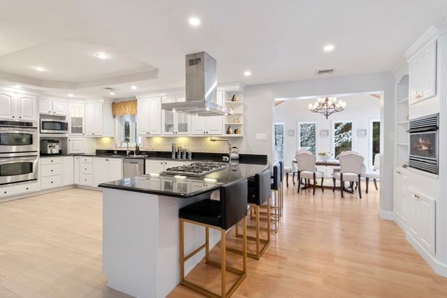 6 Cabral Drive, Middleton, MA 01949