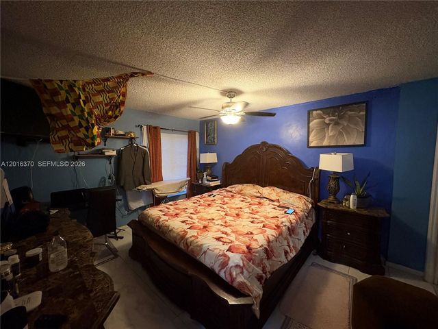 4152 Inverrary Dr 303, Lauderhill, FL 33319