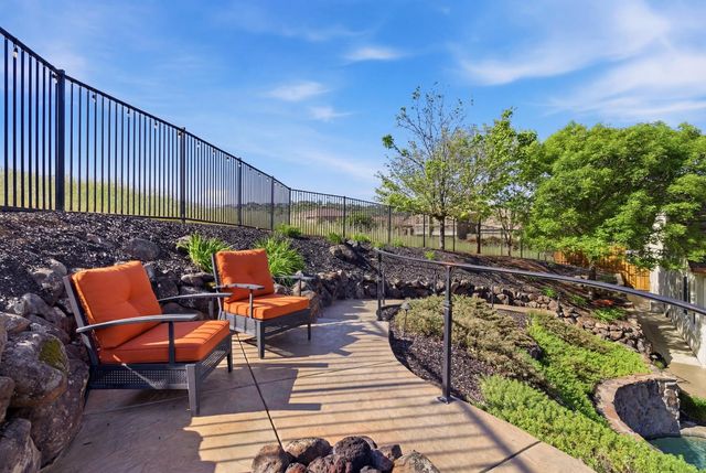 816 Hildebrand Cir, Folsom, CA 95630