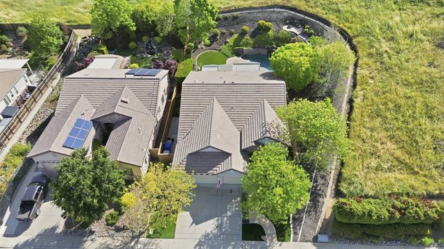 816 Hildebrand Cir, Folsom, CA 95630