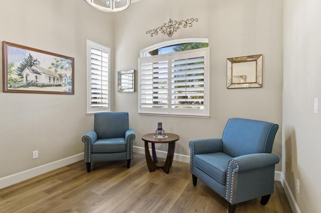 816 Hildebrand Cir, Folsom, CA 95630