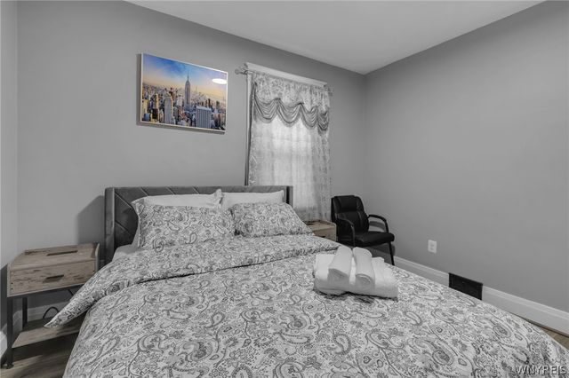 549 15th Street, Niagara Falls, NY 14301