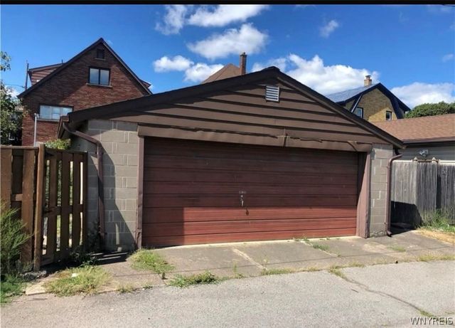 549 15th Street, Niagara Falls, NY 14301