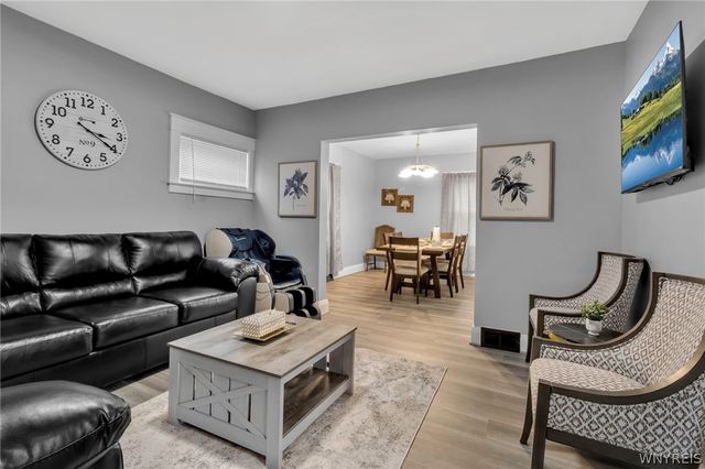 549 15th Street, Niagara Falls, NY 14301