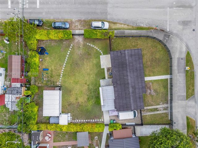 11401 SW 56th St, Miami, FL 33165