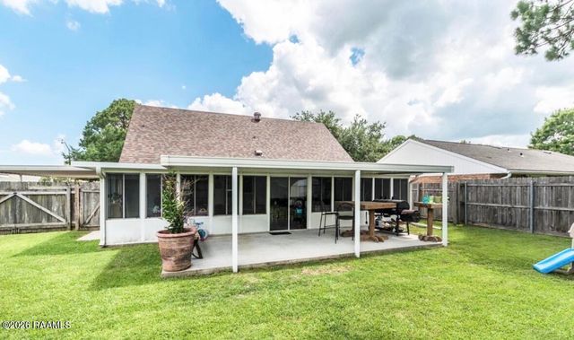 104 Chaumont Drive, Lafayette, LA 70506