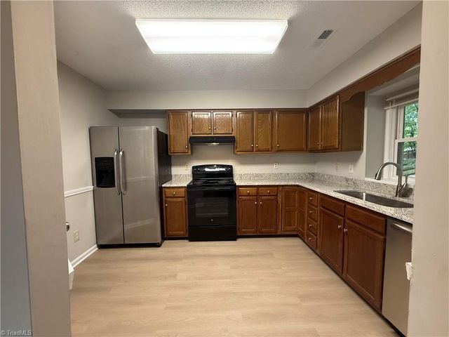 3003 Amidon Drive, Greensboro, NC 27410