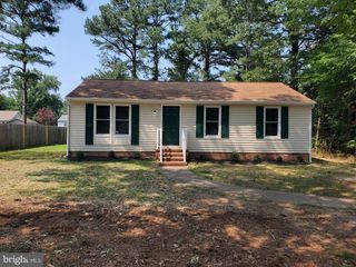 416 POCAHONTAS DR, Ruther Glen, VA 22546