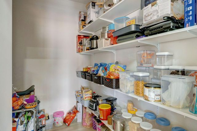 3630 N Thistlewood Court, Springfield, MO 65803