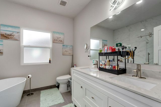 3630 N Thistlewood Court, Springfield, MO 65803