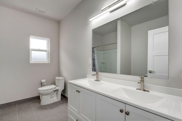 3630 N Thistlewood Court, Springfield, MO 65803