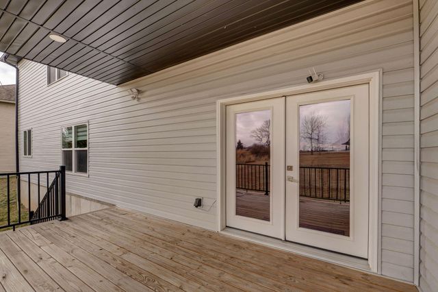 3630 N Thistlewood Court, Springfield, MO 65803