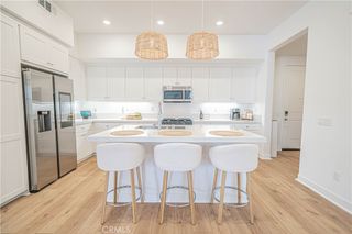 27212 Diamond Peak Lane 203, Valencia, CA 91381