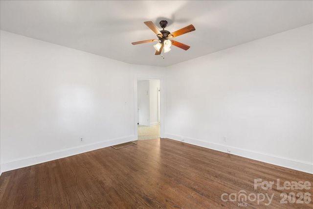 5711 Oak Drive, Charlotte, NC 28216