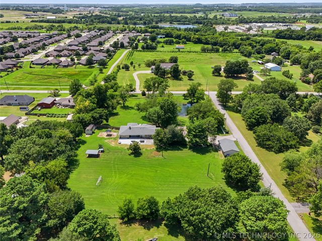 7601 S 225TH East Avenue, Broken Arrow, OK 74014