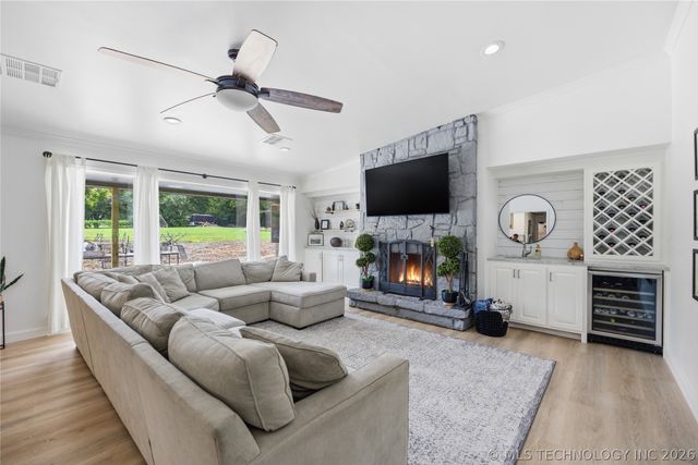 7601 S 225TH East Avenue, Broken Arrow, OK 74014