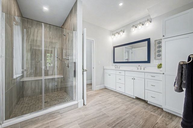 14 Waterside Run 14, Medway, MA 02053