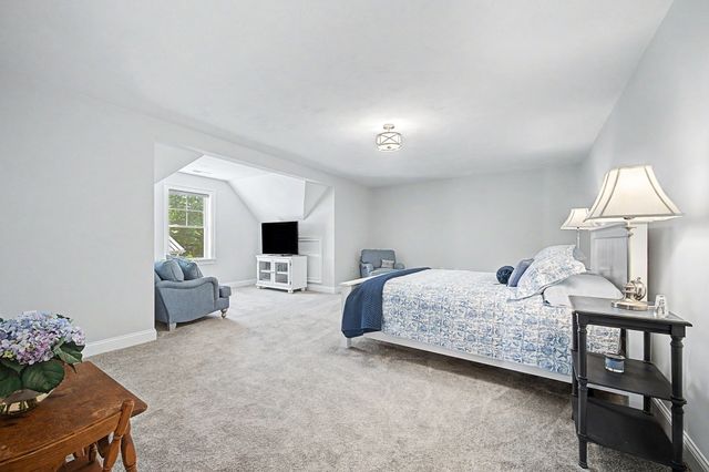 14 Waterside Run 14, Medway, MA 02053
