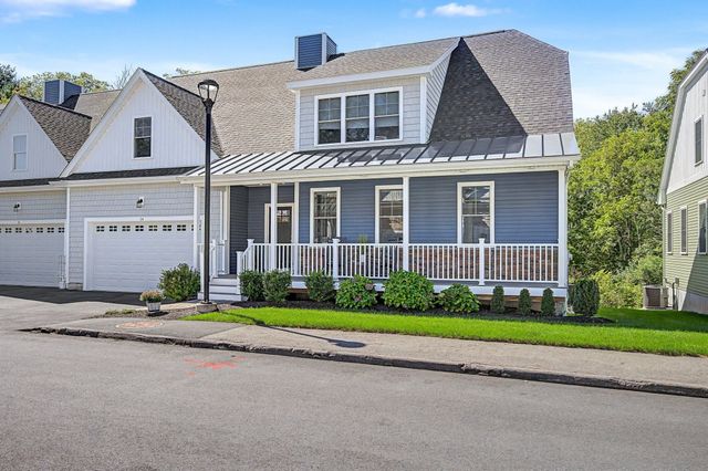 14 Waterside Run 14, Medway, MA 02053
