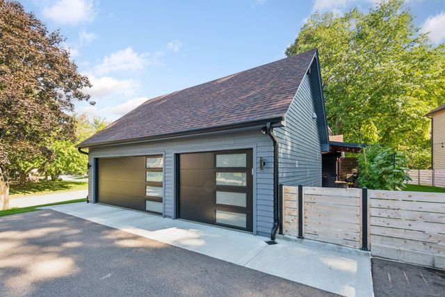 14595 43rd Avenue N, Plymouth, MN 55446